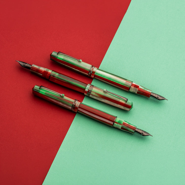 Leonardo Momento Zero Fountain Pen in Rainbow Cookie