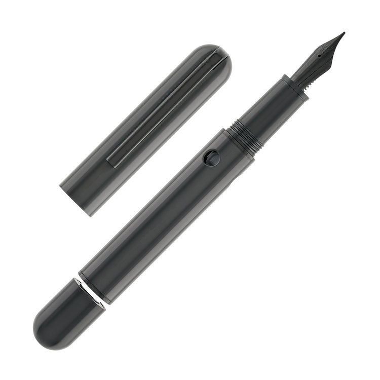 Nahvalur Nautilus Fountain Pen in Ti Black