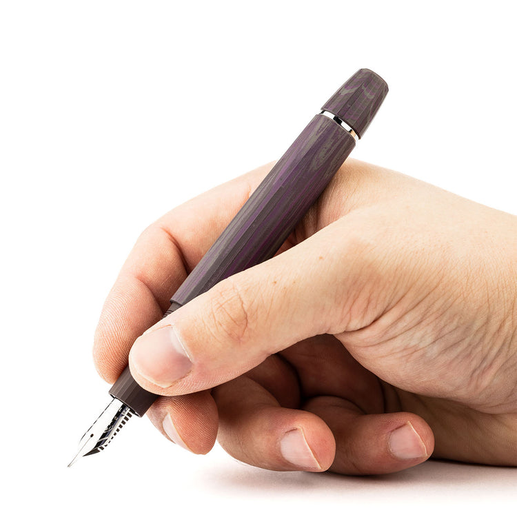 Scribo Flow Fountain Pen in Armonia with Platinum Trim