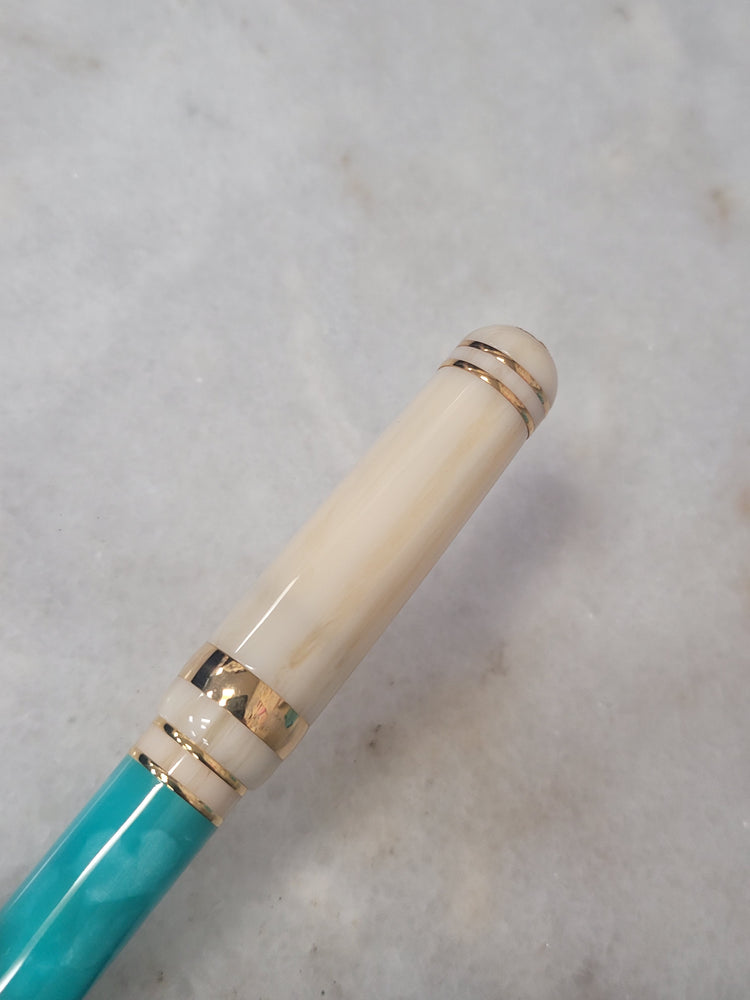 Misfit Item 0035 Laban Rollerball Pen in Aqua Lagoon
