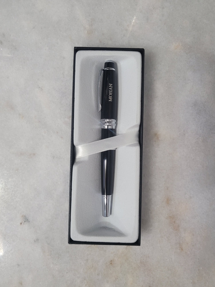 Misfit Item 0048 Cross Bailey Fountain Pen in Black Lacquer - Medium Point