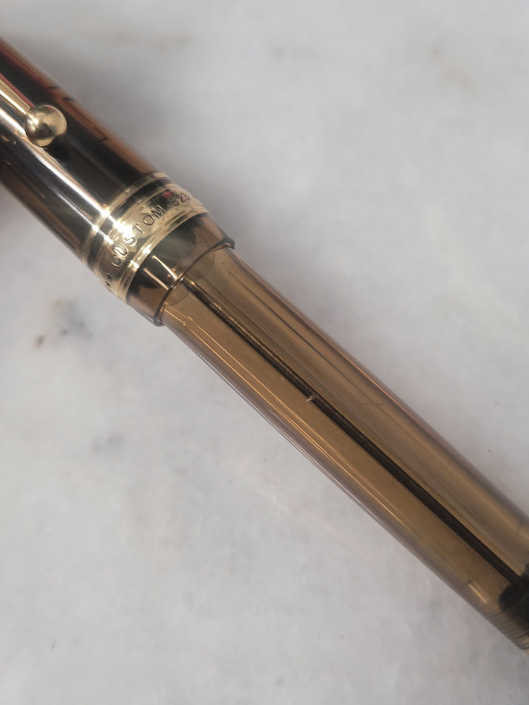 Misfit Item 0070 Pilot Custom 823 Fountain Pen in Amber with Gold Trim - 14K Gold Signature Nib