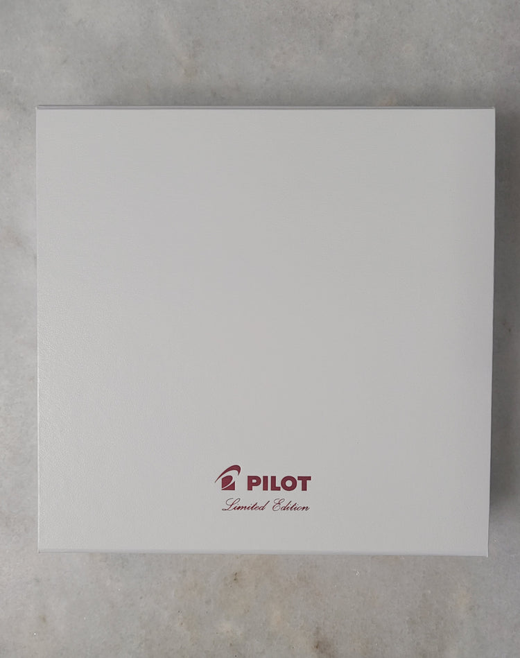Misfit Item 0081 Pilot Vanishing Point Fountain Pen in Red Coral - 18K Gold Medium Point (2022 Limited Edition)
