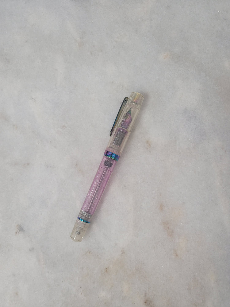 Misfit Item 0082 Nahvalur Original Plus Fountain Pen in Rainbow Wrasse - Medium Point