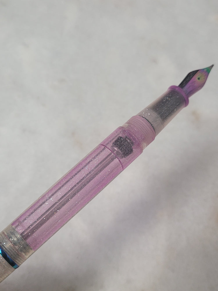 Misfit Item 0082 Nahvalur Original Plus Fountain Pen in Rainbow Wrasse - Medium Point