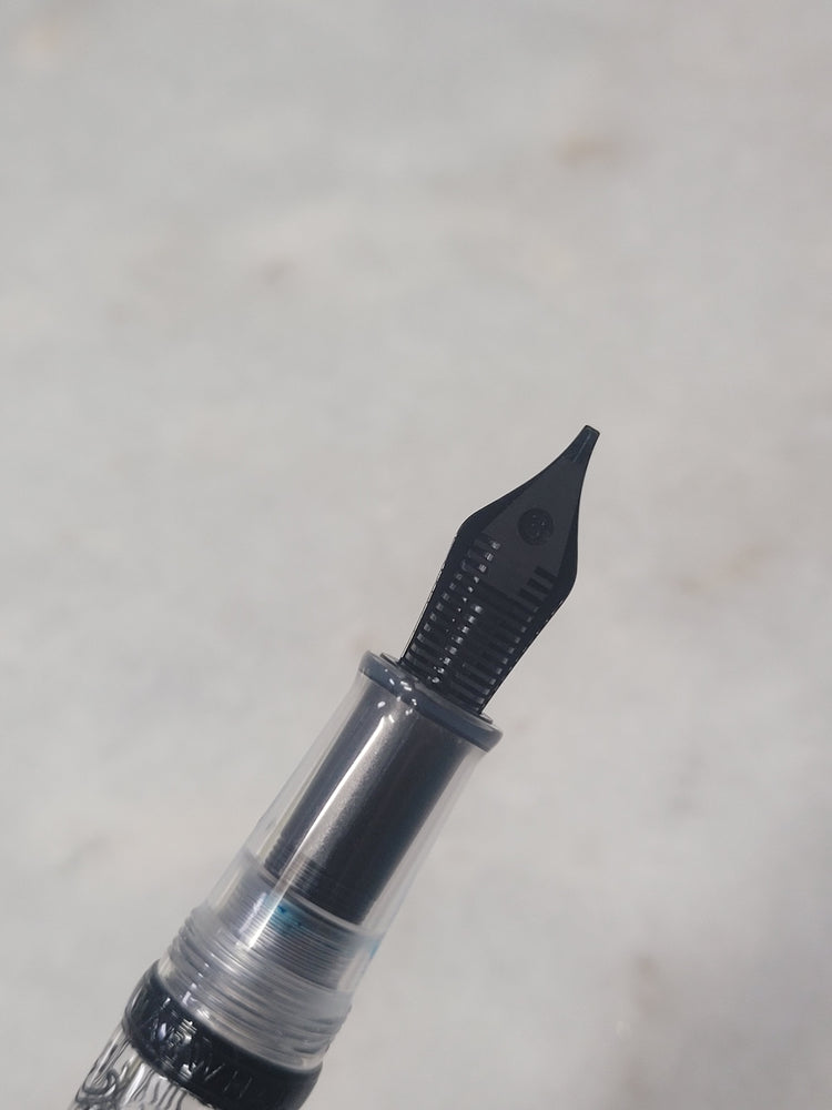 Misfit Item 0089 Nahvalur / Narwhal Original Fountain Pen in Peter Plume Limited Edition - 1.1mm Stub Nib