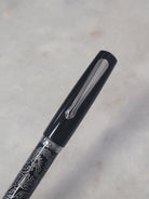 Misfit Item 0092 Nahvalur Original Fountain Pen - Peter Draws Artist Edition Silver - Fine Point