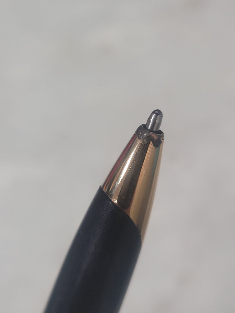 Misfit Item 0131 Waterman Carene Ballpoint Pen in Deluxe Black & Silver with Gold Trim