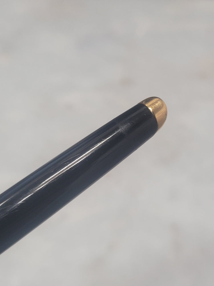 Misfit Item 0131 Waterman Carene Ballpoint Pen in Deluxe Black & Silver with Gold Trim