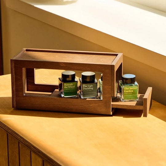 Wearingeul House of Ink (Ink Organizer)