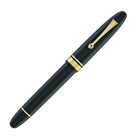 Omas Ogiva Fountain Pen in Verde with Gold Trim - 14K Gold