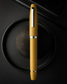 Scribo Flow Fountain Pen in Forma with Platinum Trim