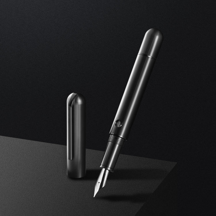 Nahvalur Nautilus Fountain Pen in Ti Black