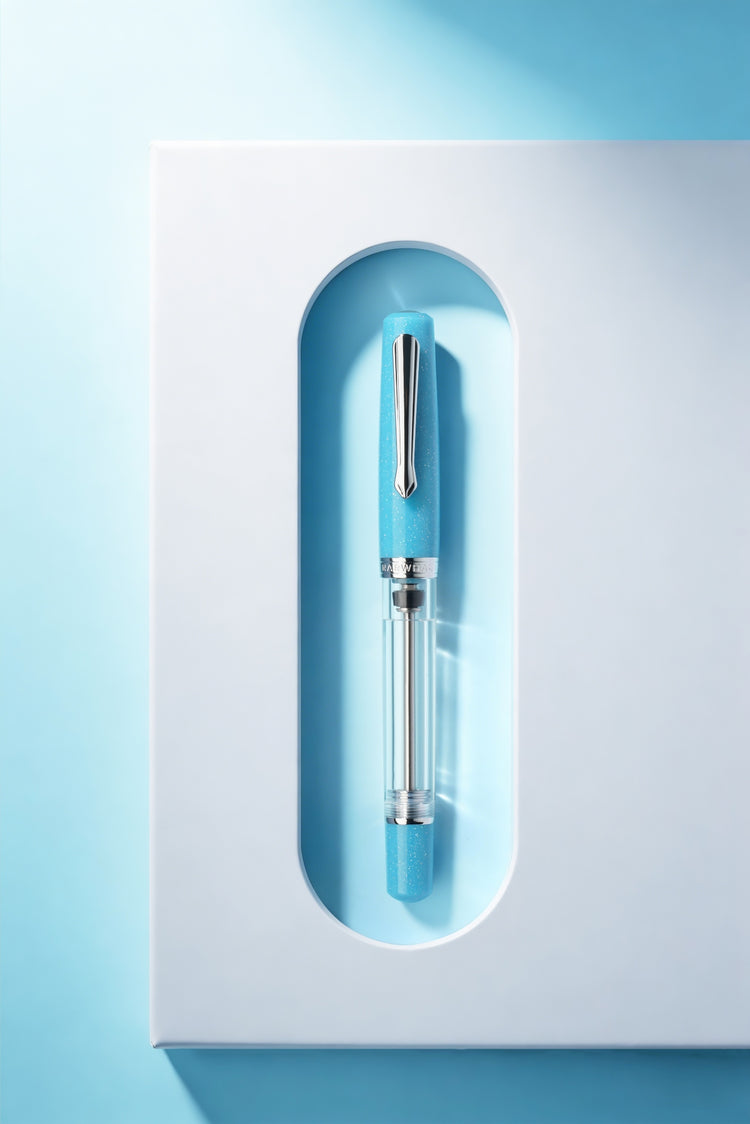 Nahvalur Original Plus Fountain Pen in Powder Blue