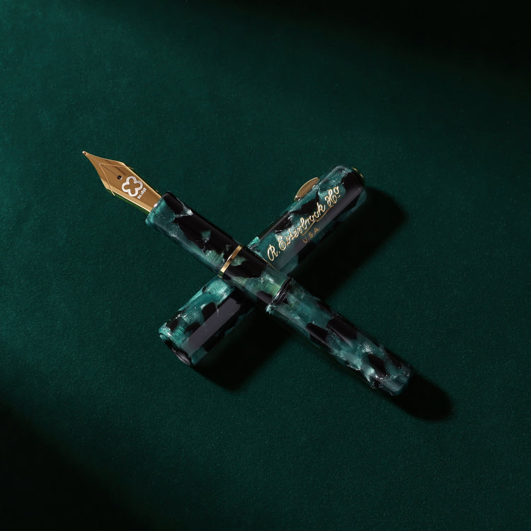 Esterbrook Niblet Fountain Pen in Evergreen with Gold Trim