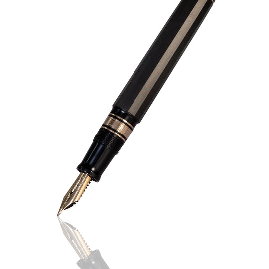 Omas Paragon Fountain Pen in 150625 - 14kt Fine Nib