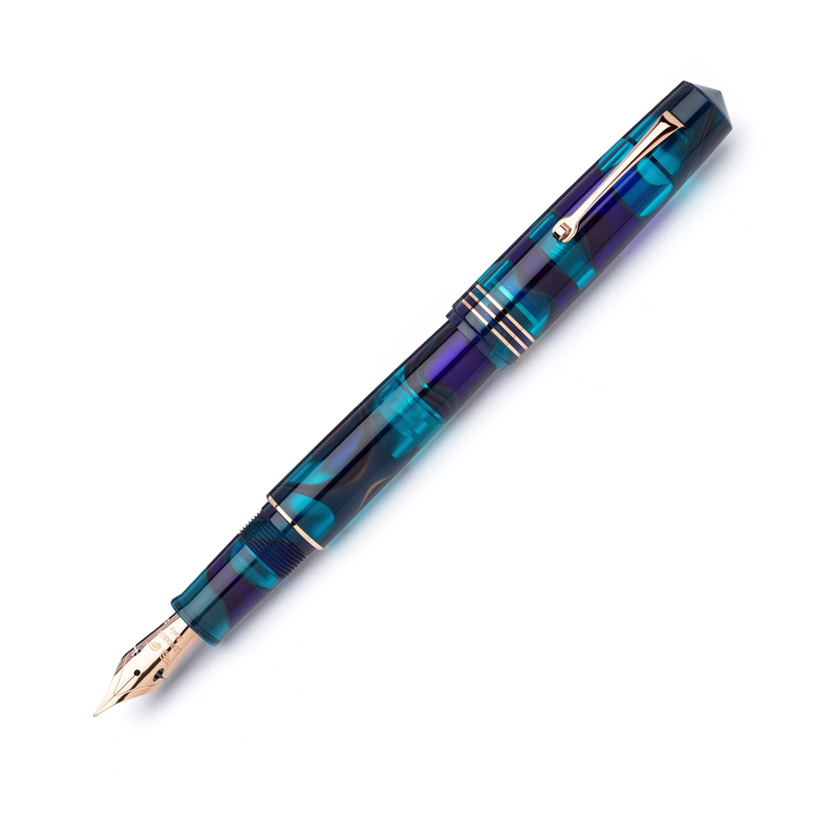 Leonardo Momento Zero Grande Fountain Pen in Luna with Rose Gold Trim