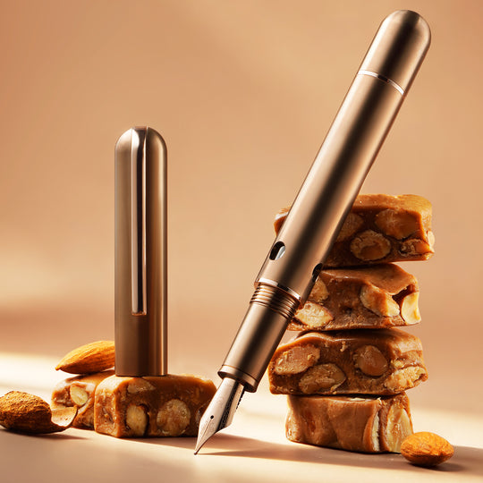 Nahvalur Nautilus Fountain Pen in Toffee Ti