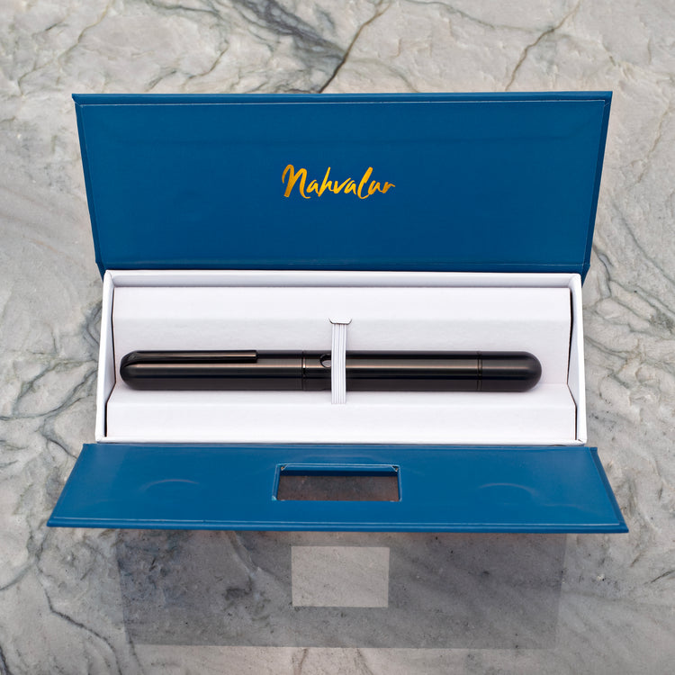 Nahvalur Nautilus Fountain Pen in Ti Black