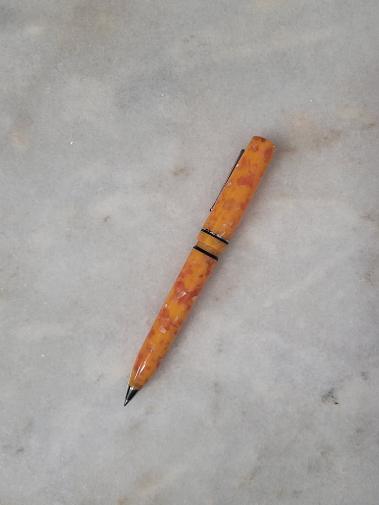 Misfit Item 0095 Delta Spaccanapoli Doria Orange Rollerball Pen
