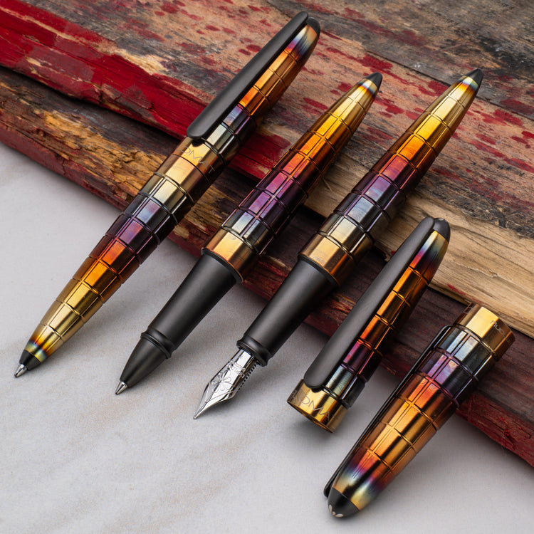 Diplomat Aero Mechanical Pencil in Rhomb Flame - 0.7 mm
