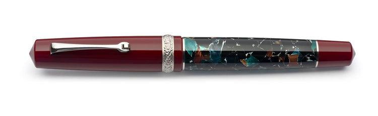 Leonardo Momento Zero Fountain Pen in Dolcevita Marmo Pompei