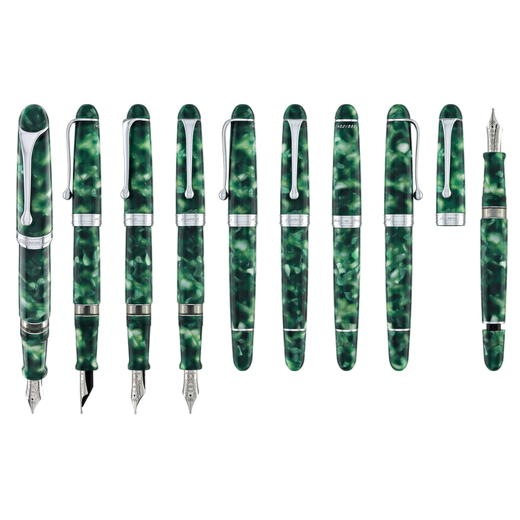 Aurora 888 Fountain Pen in Labirinto di Villa Barbarigo - 18K Gold