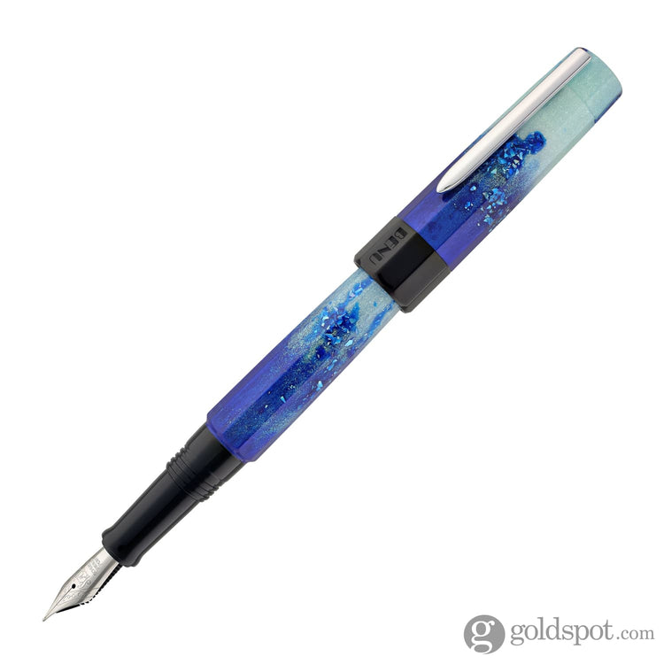 Benu Euphoria Fountain Pen in Big Wave Fine Fountain Pen