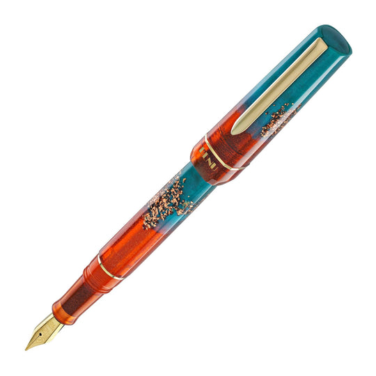 Benu Haute Fountain Pen in Chic