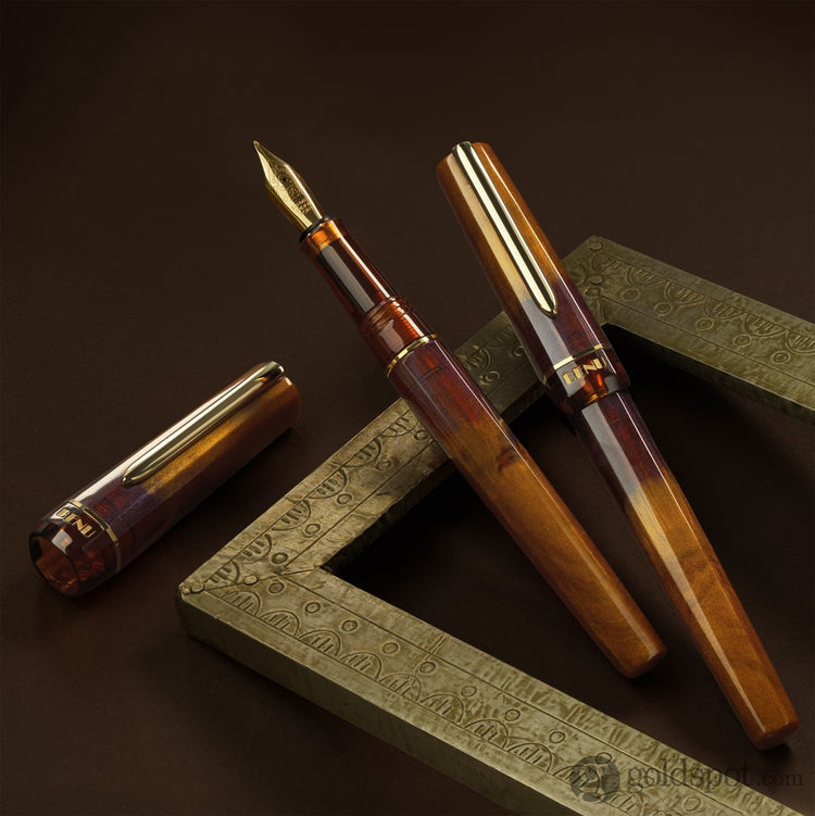 Benu Haute Collection Fountain in Decadence Fountain Pen