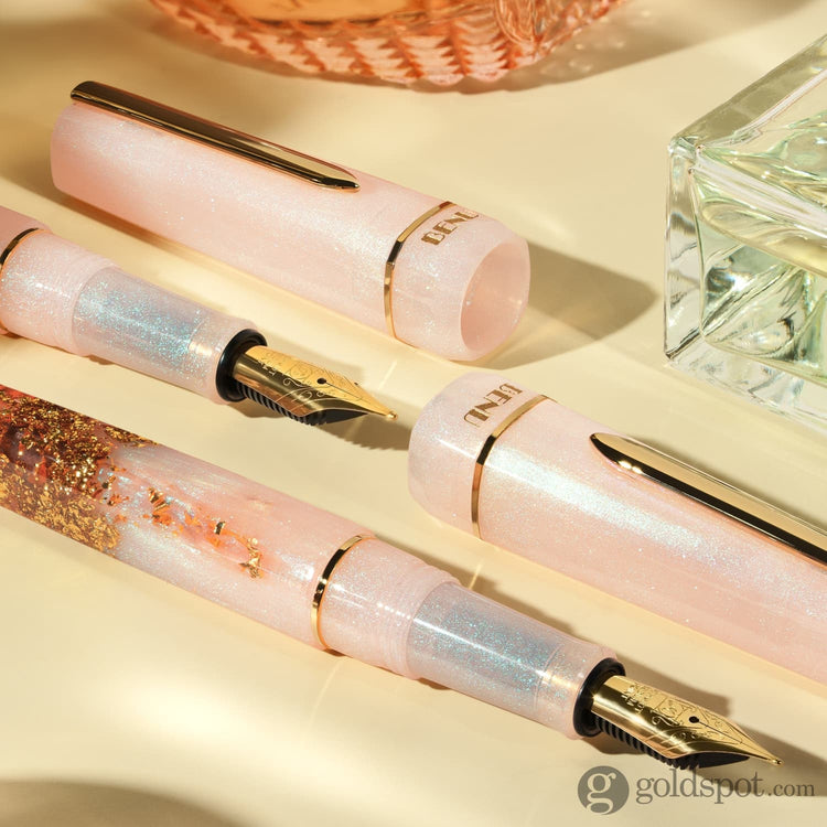 Benu Haute Collection Fountain in Flair Fountain Pen