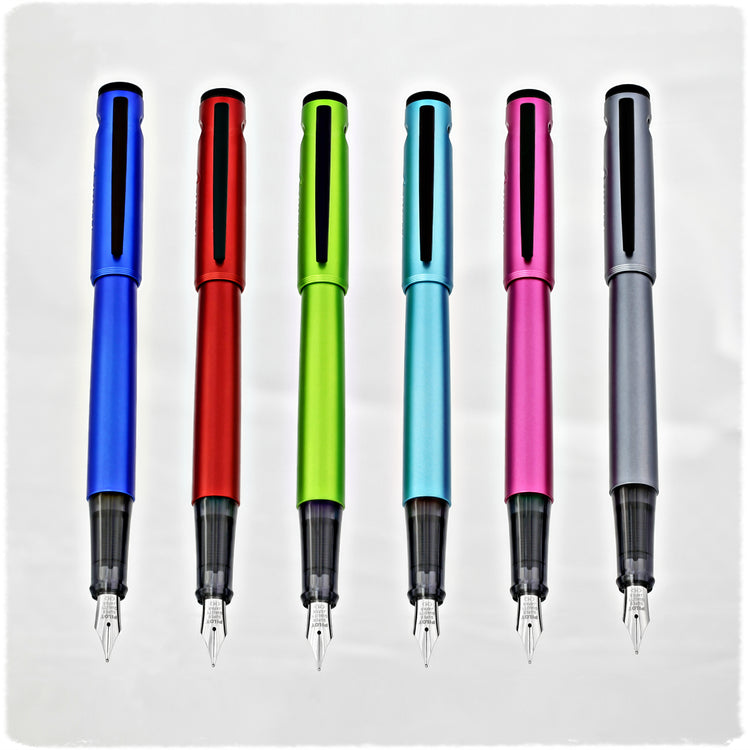 Pilot Explorer Fountain Pen in Turquoise - Fine Point