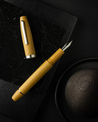 Scribo Flow Fountain Pen in Forma with Platinum Trim