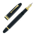 Omas Ogiva Fountain Pen in Verde with Gold Trim - 14K Gold