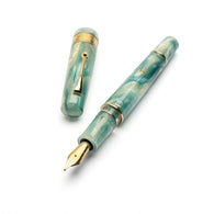 Leonardo Momento Zero Grande 2.0 Fountain Pen in Ortensia, Gold Trim No. 6 Size Nib