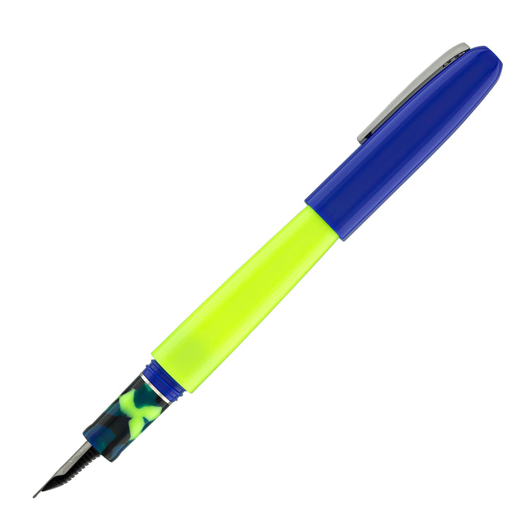 Scribo Piuma Pulsar Fountain Pen in Crio