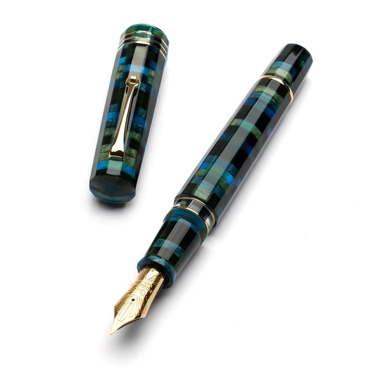 Leonardo Dodici Fountain Pen in Mosaico No. 8 Size 14kt Gold Nib