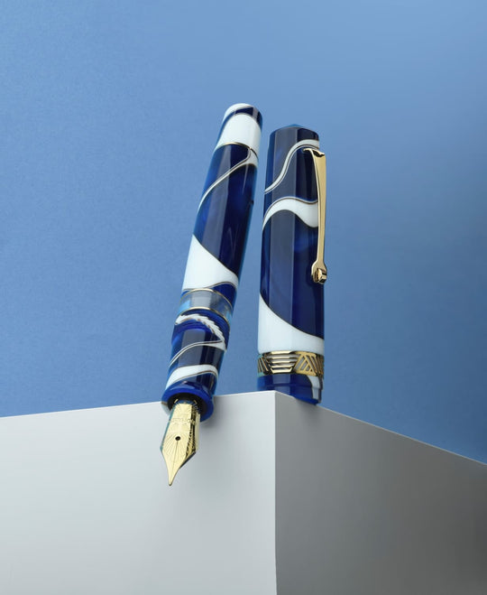 Leonardo Momento Magico Fountain Pen in Onda Blu
