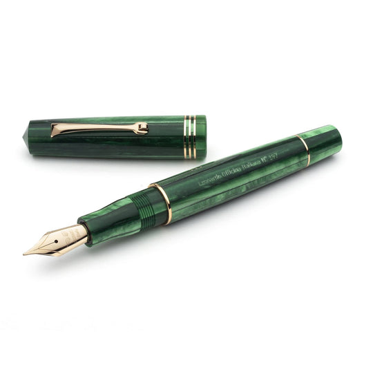 Leonardo Momento Zero Fountain Pen in Alga Seaweed Green