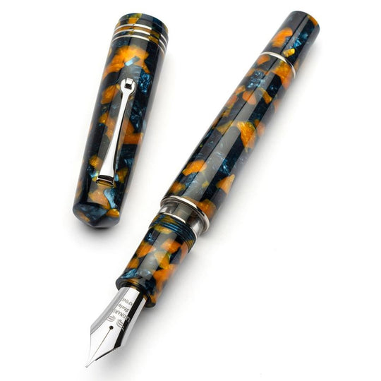 Leonardo Momento Zero Grande 2.0 Fountain Pen in Crepuscolo Marino No. 6 Size Nib