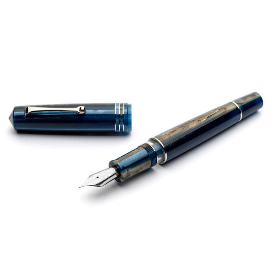 Leonardo Momento Zero Grande 2.0 Fountain Pen in Dark Hawaii