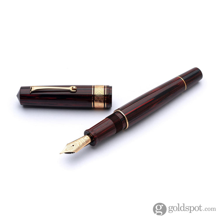 Leonardo Momento Zero Grande Masterpiece Ebonite in Rose Extra Fine Fountain Pen