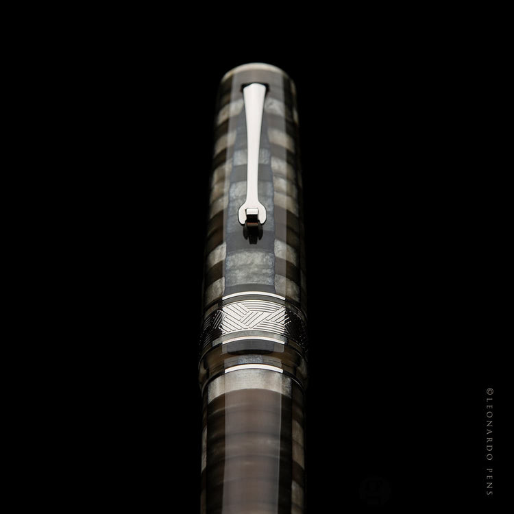 Leonardo Mosaico Fountain Pen in Chiaroscuro 14kt Gold Nib Fountain Pen