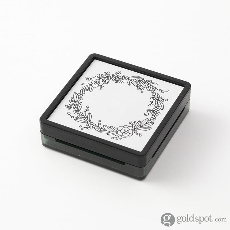 Midori Paintable Stamp Pre-Inked in Wreath Accessories