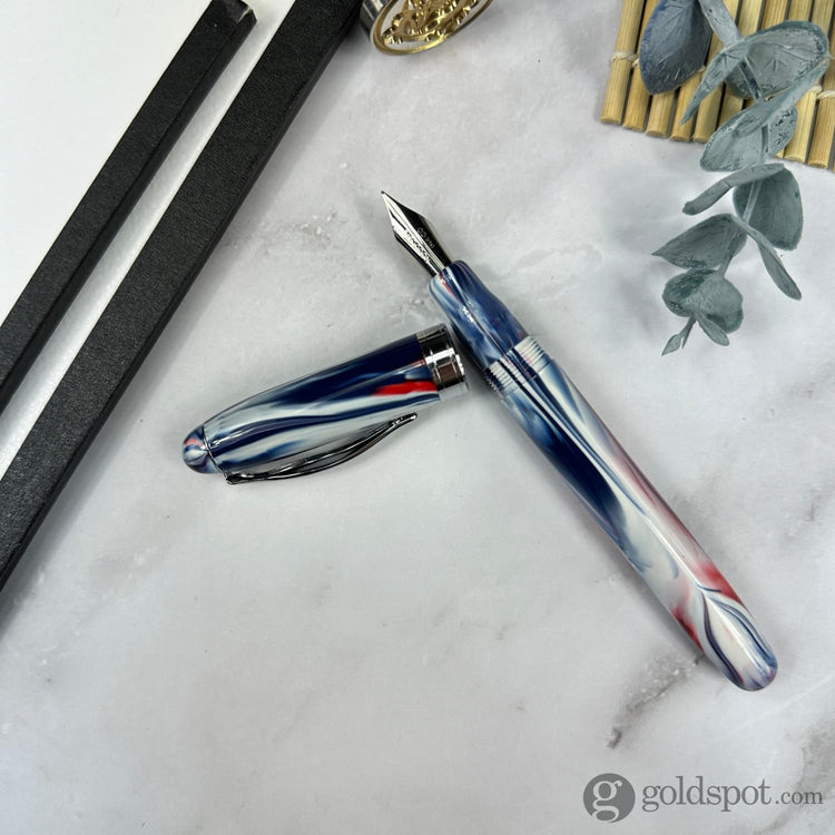 Noodler’s Ahab Fountain Pen in Dover - Flex Nib Fountain Pen