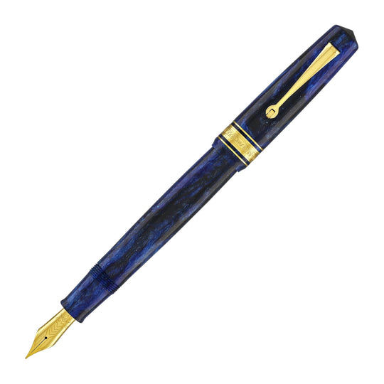 Omas Bologna Fountain Pen in Azzurro Diamante (Diamond Blue) with Gold Trim