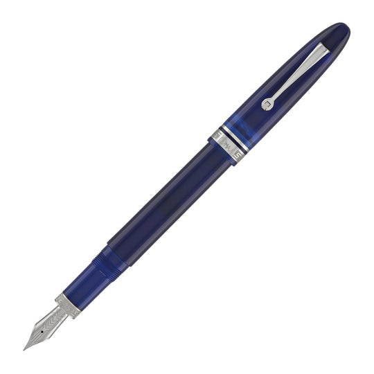 Omas Ogiva Fountain Pen in Blu with Silver Trim