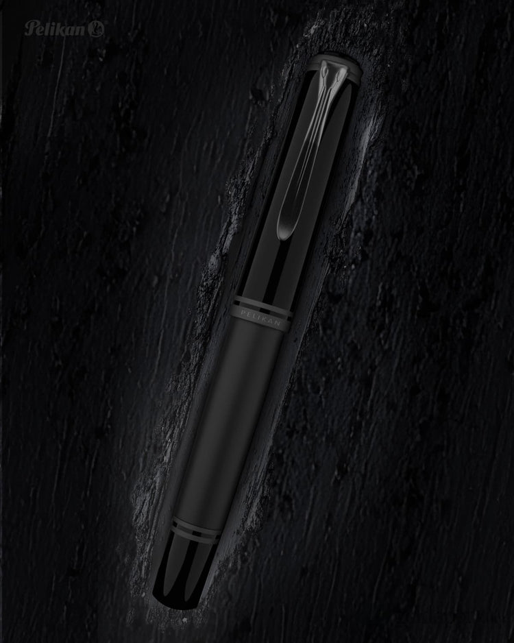 Pelikan Souverän M809 Fountain Pen in Black Matte - 18K Gold Nib Fountain Pen