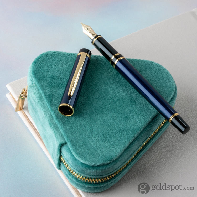 Pilot Grance Fountain Pen in Deep Navy Blue - 14k Gold Nib Fountain Pen