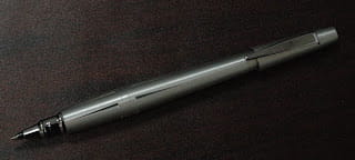 Review : Tombow Zoom 2000 Rollerball Pen